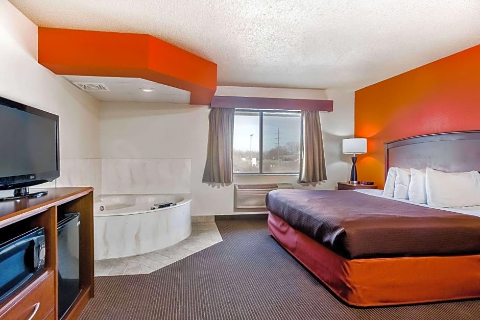 AmericInn by Wyndham Chamberlain Conference Center