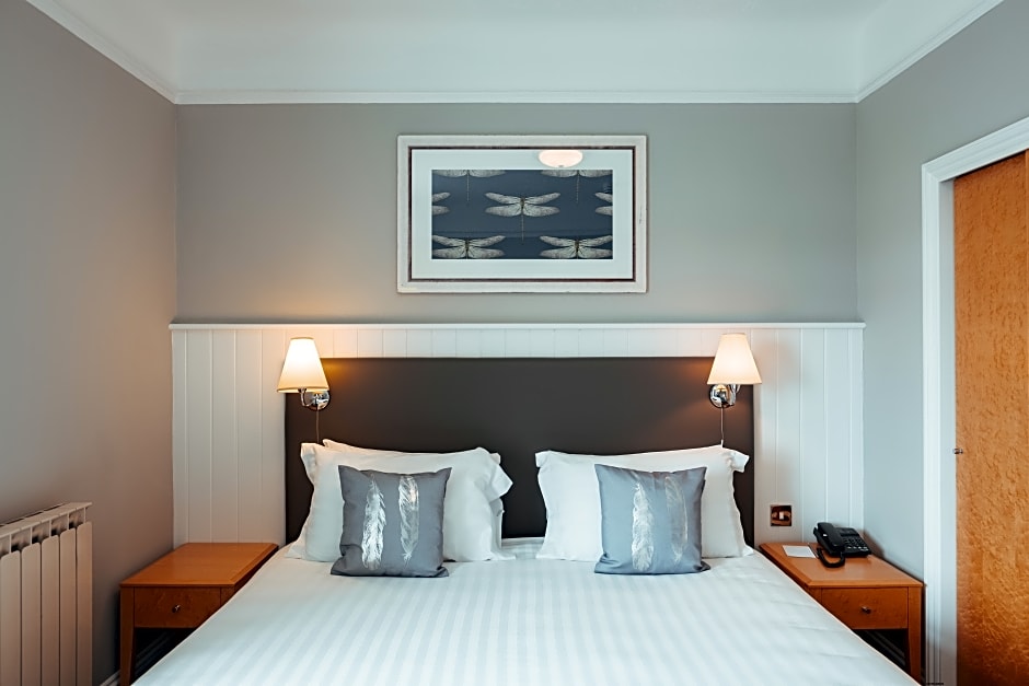 Photo 1 of 4 of 1 Double Bed or 2 Beds