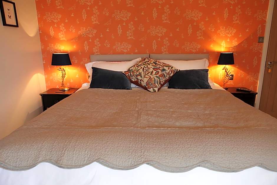 Cwmbach Lodge luxury B&B