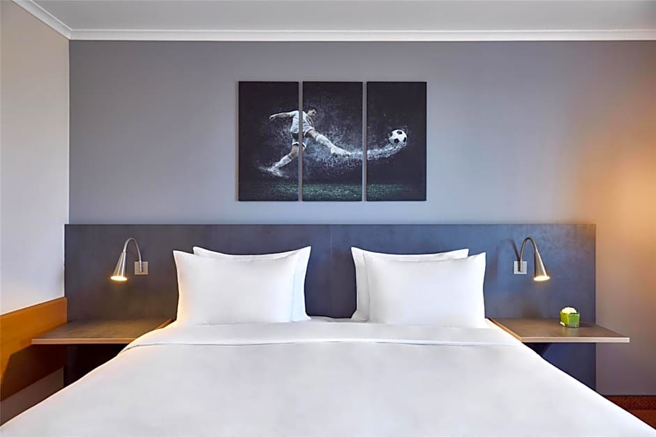 The Curve Hotel BayArena