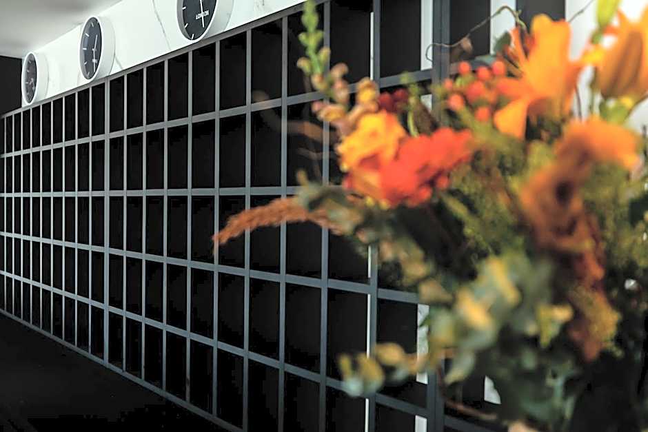 Le Barracuda & Spa, Centre Port, pieds dans l'eau, vue mer