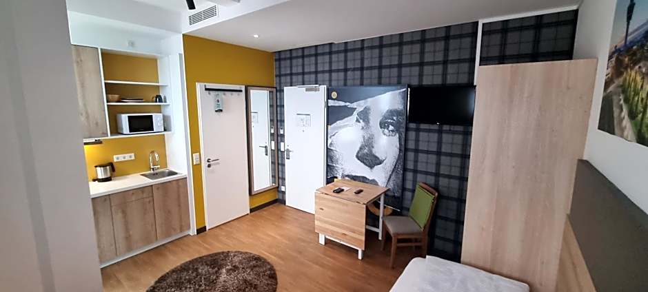 my MINGA Airport serviced Apartments
