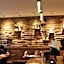 Hotel Five