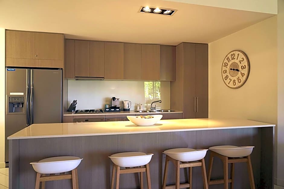 Peppers Balé Luxury Beach Accommodation Kingscliff - privately let