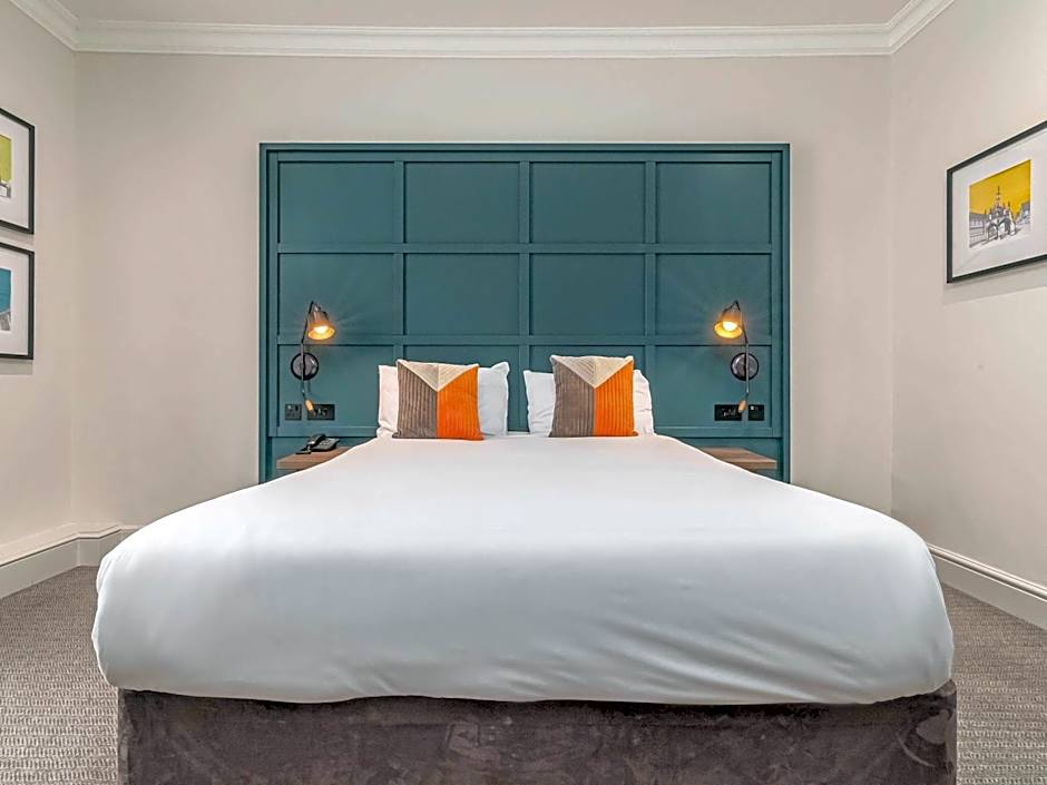 Mercure Salisbury White Hart Hotel