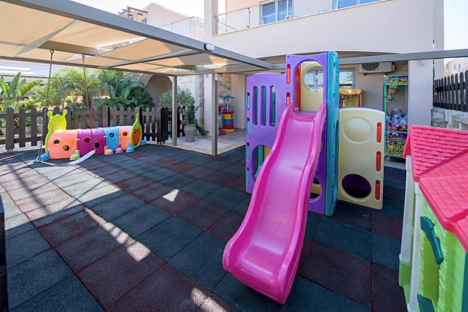 Isida Hotel Agia Marina