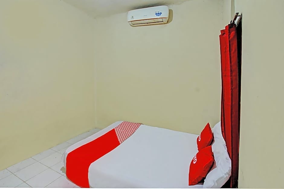 OYO Life 93058 Kos Subur