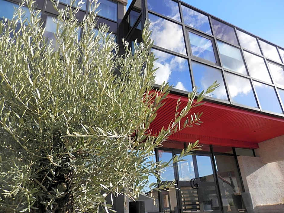 Appart-hotel Chanzy / Angouleme