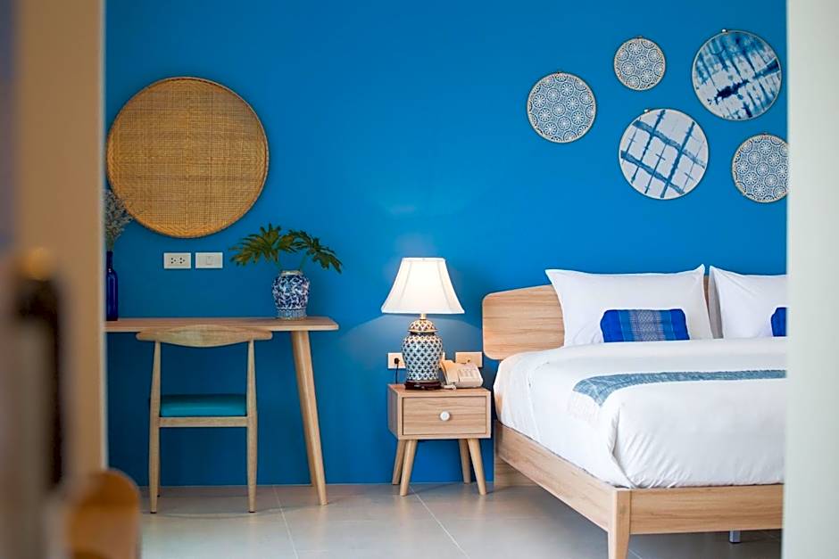 DeeProm Pattaya Hotel