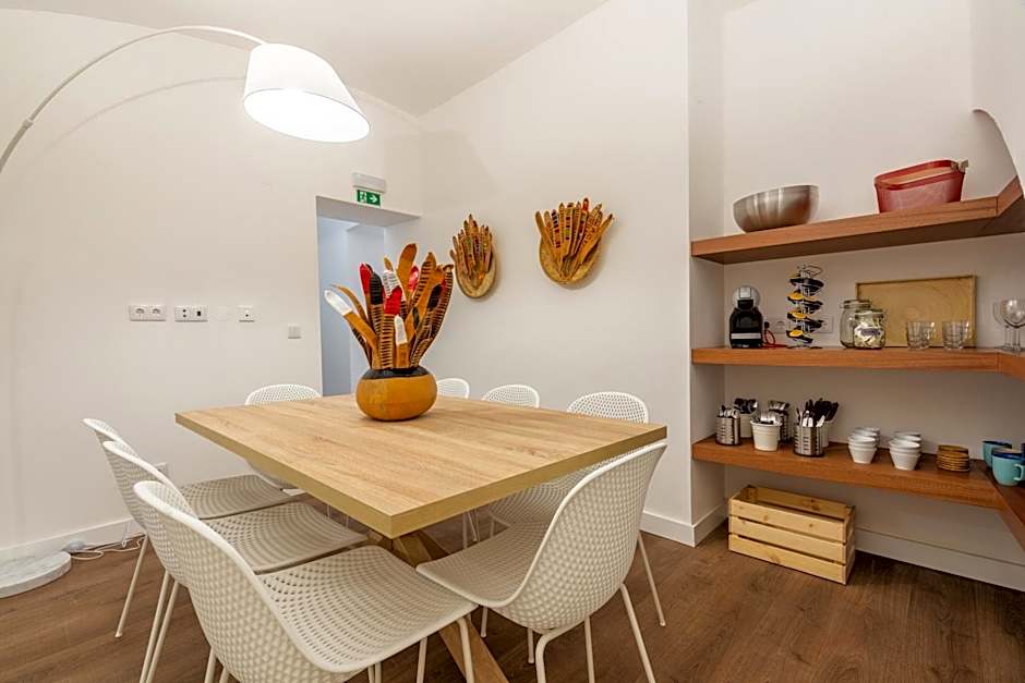 Evora Spot Rooms