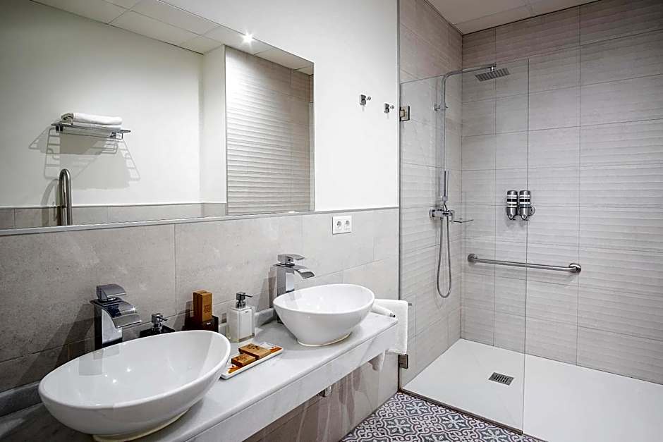 The Old Town Boutique Hotel - Adults Recommended