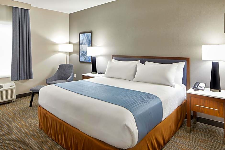 Wingate by Wyndham Hurricane WV