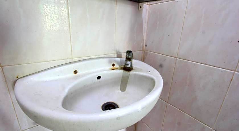 Hotel O Motel Langko