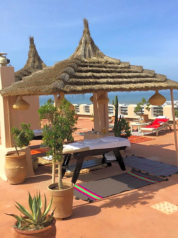 Borjs Hotel Suites & SPA