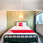 OYO Hotel & Apartments Houston Galleria