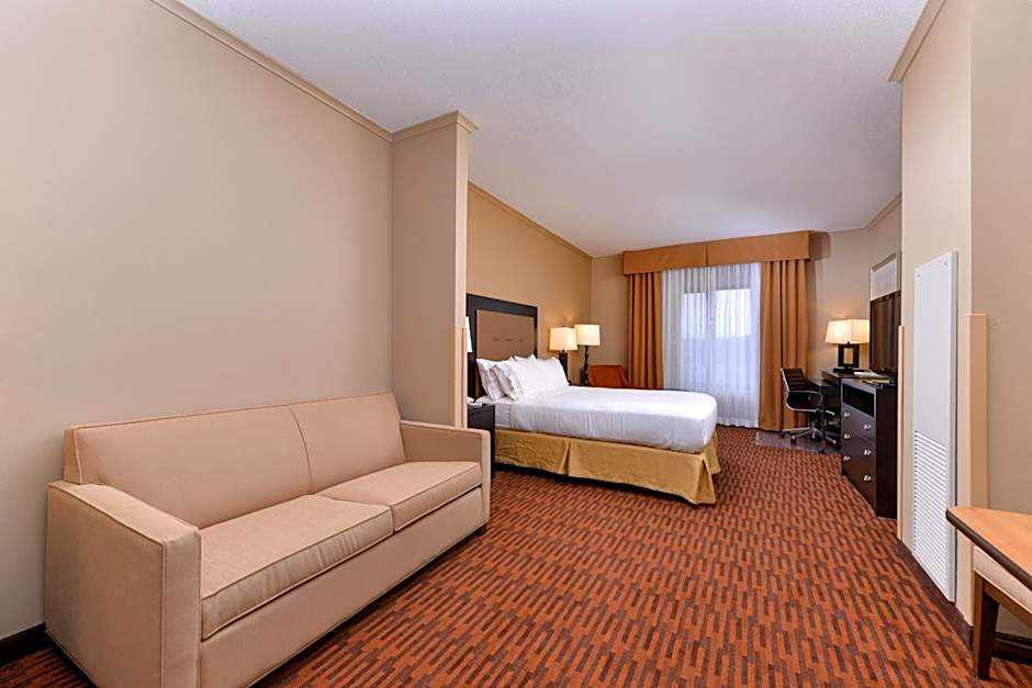 Holiday Inn Express Breezewood By IHG