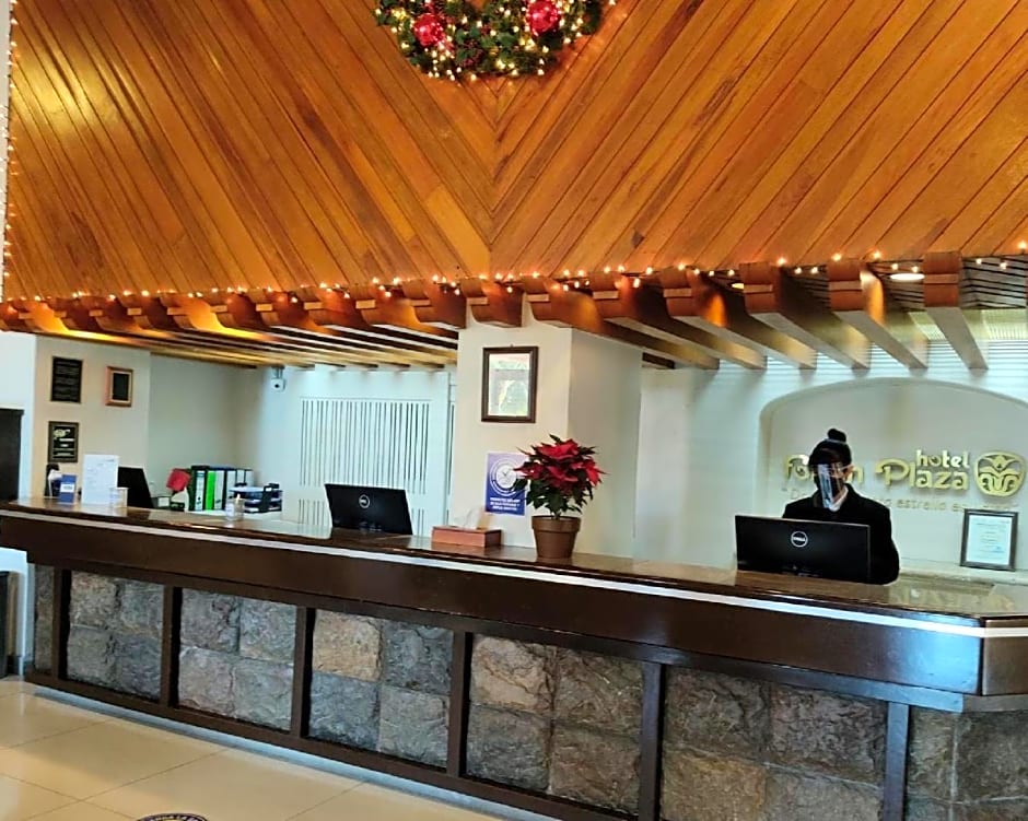 Hotel Fortin Plaza