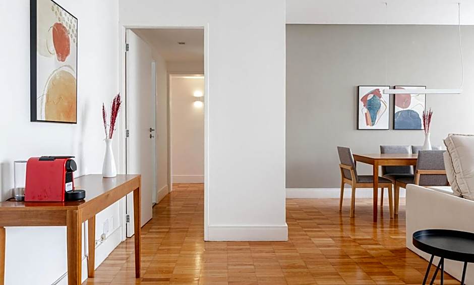 Tabas Maravilhoso apê 3 quartos Leblon LB0035