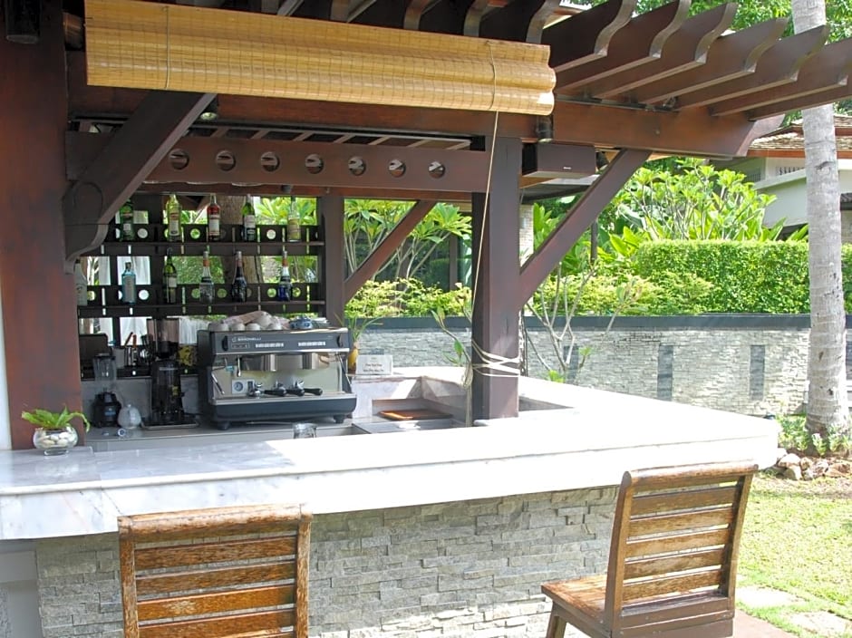 Niramaya Villa & Wellness Resort
