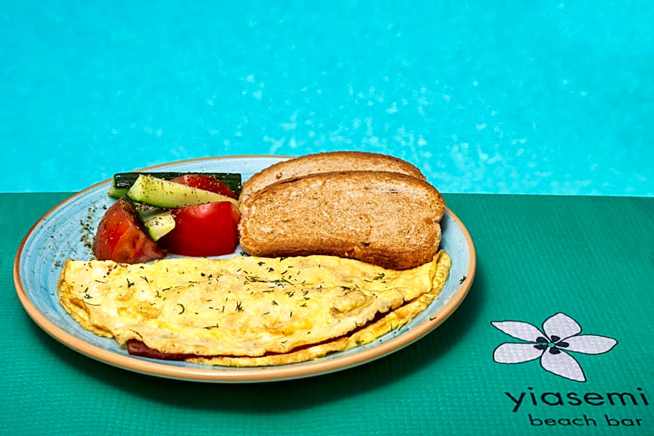 Nissia Beach Apartments & Suites