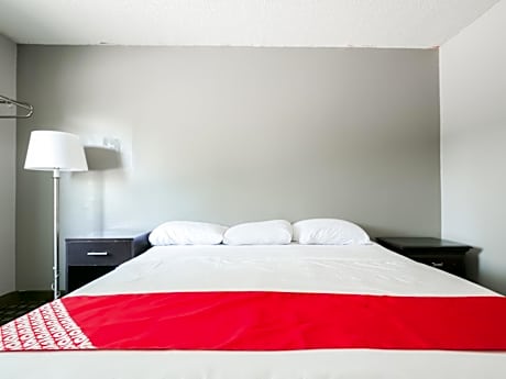 King Bed Accessible Non-Smoking