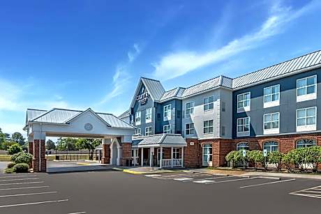 Country Inn & Suites by Radisson, Petersburg, VA