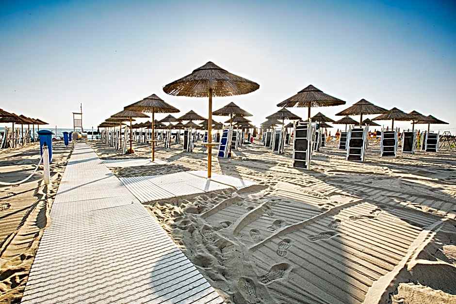 Sea Lion Hotel
