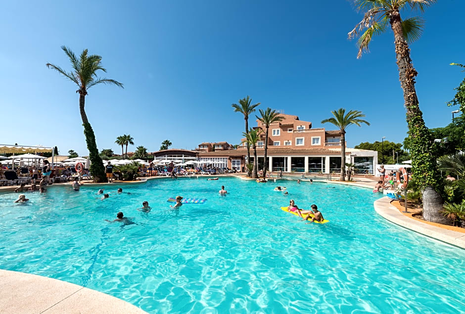 Aparthotel Ciudad Laurel