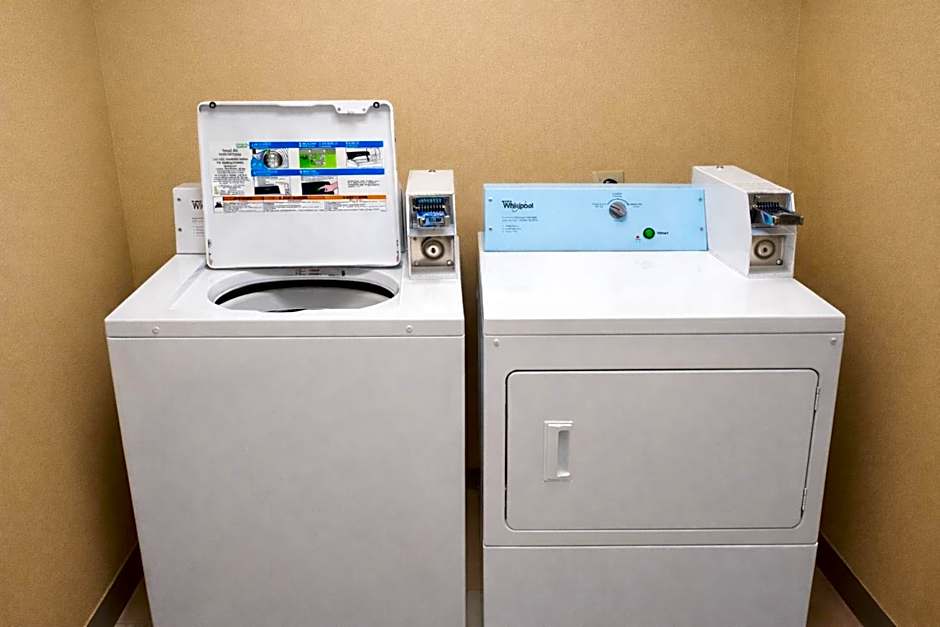 Holiday Inn Express Hotel & Suites St. Paul - Woodbury By IHG