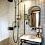 COQ Hotel Paris