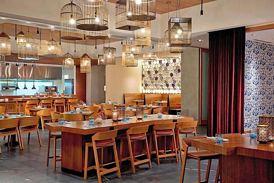Renaissance by Marriott Dallas at Plano Legacy West Hotel