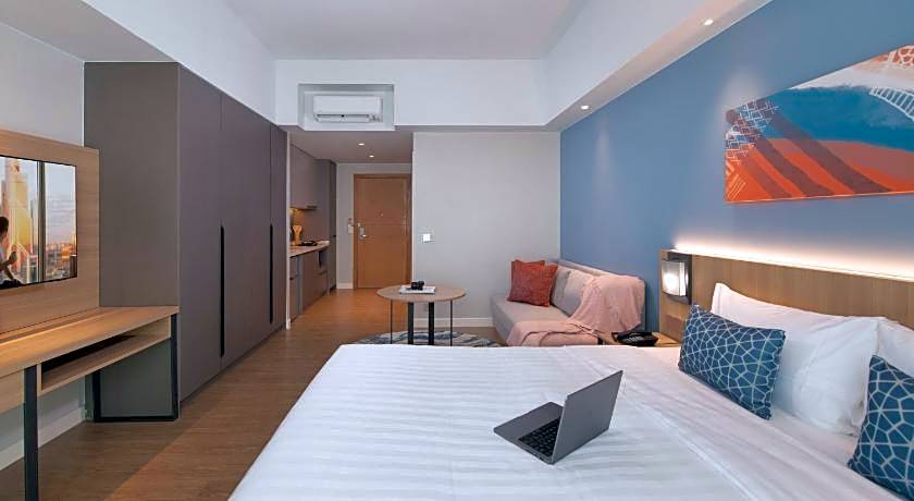 Citadines Roces Quezon City