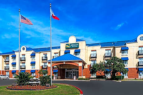 Quality Suites San Antonio Northeast