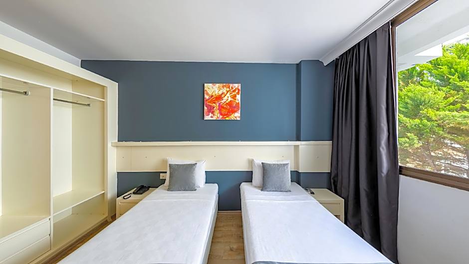 Z OTEL CESME