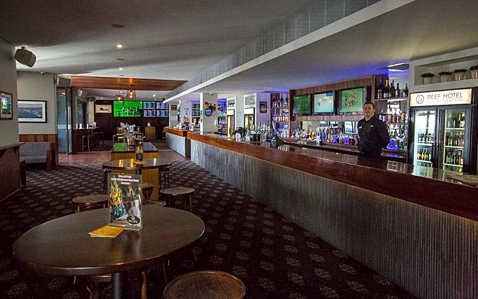 Gladstone Reef Hotel Motel