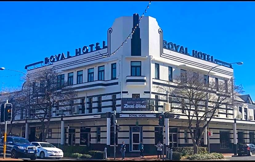 Royal Hotel Orange