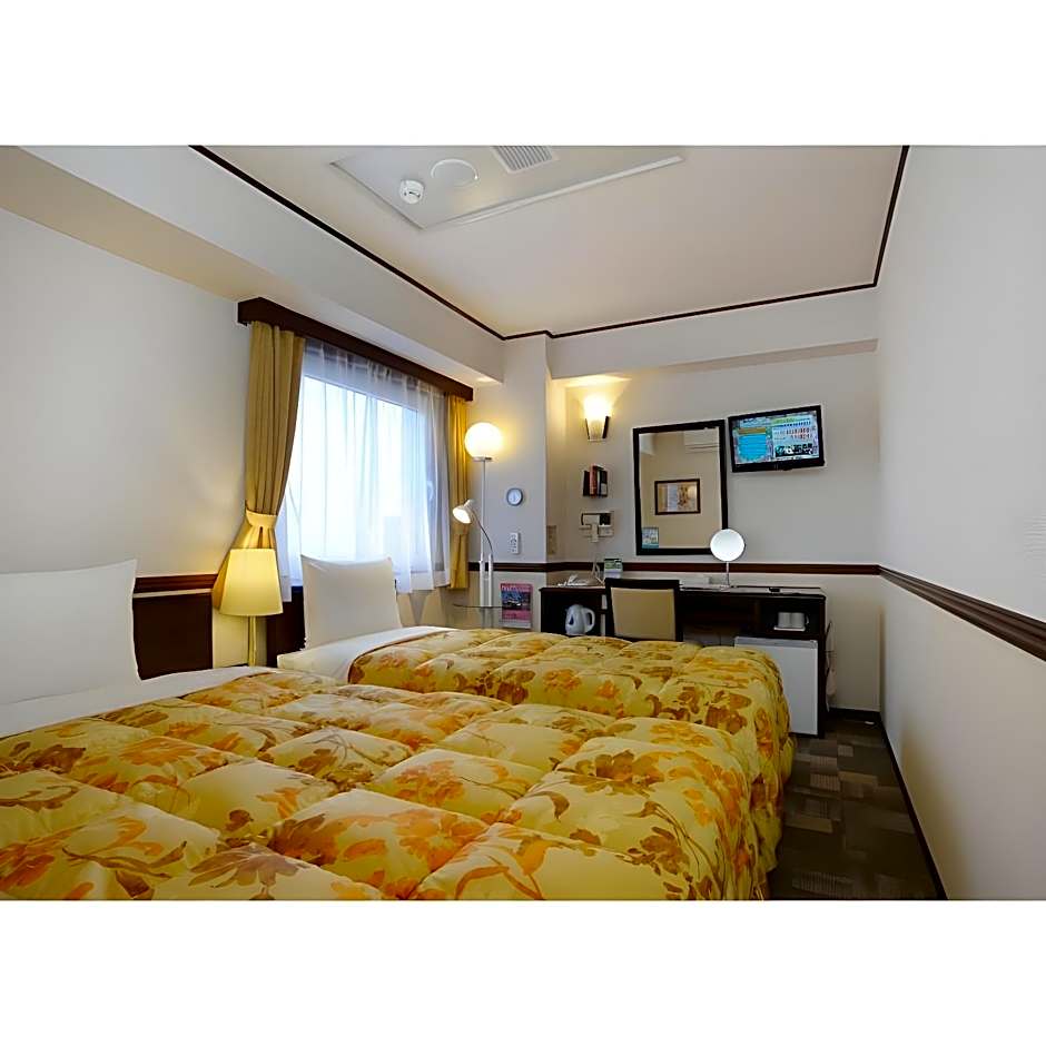 Toyoko Inn Chiba Minato Ekimae