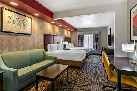 Queen Suite with Two Queen Beds and Sofa Bed