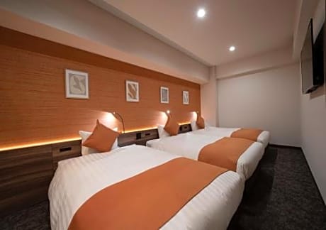 Triple Room - Non-Smoking [Limited Quantity]