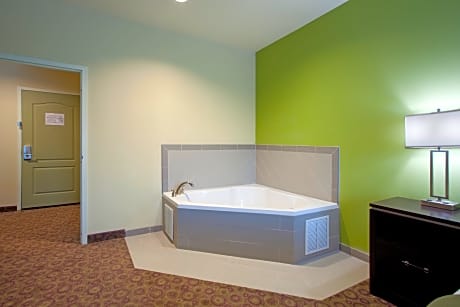standard room, 2 twin beds (minifridge)