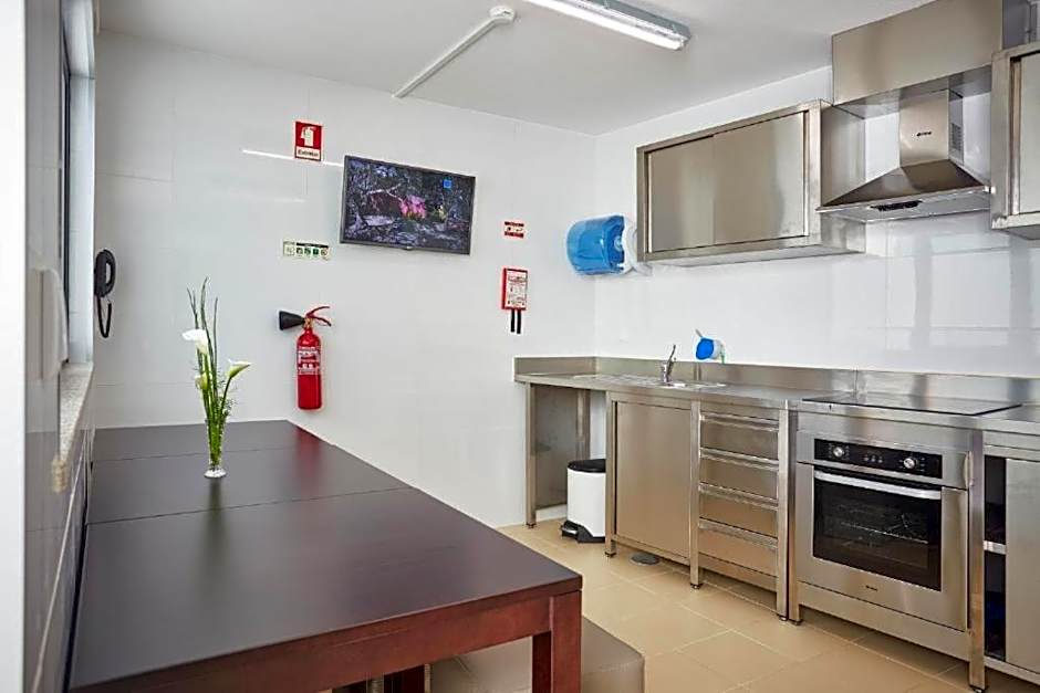 Suites & Hostel Cidade Aveiro