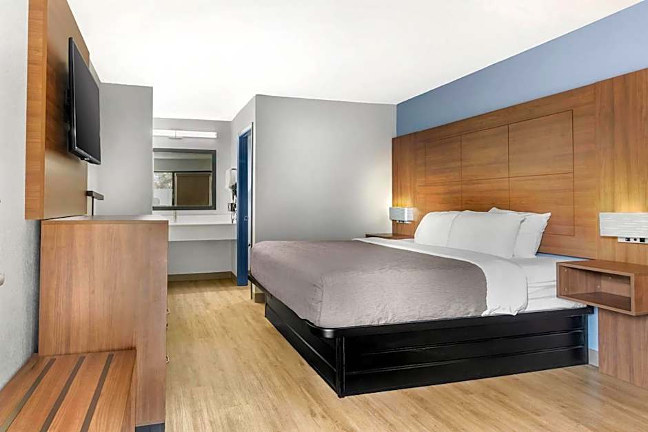 Quality Inn Madison - Huntsville