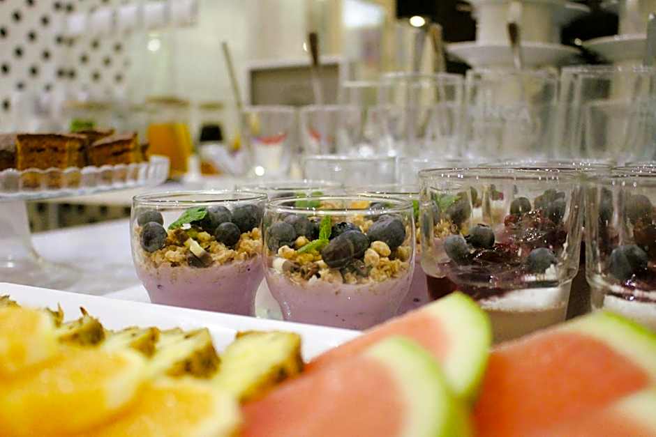 Platinum Apartments Aparthotel