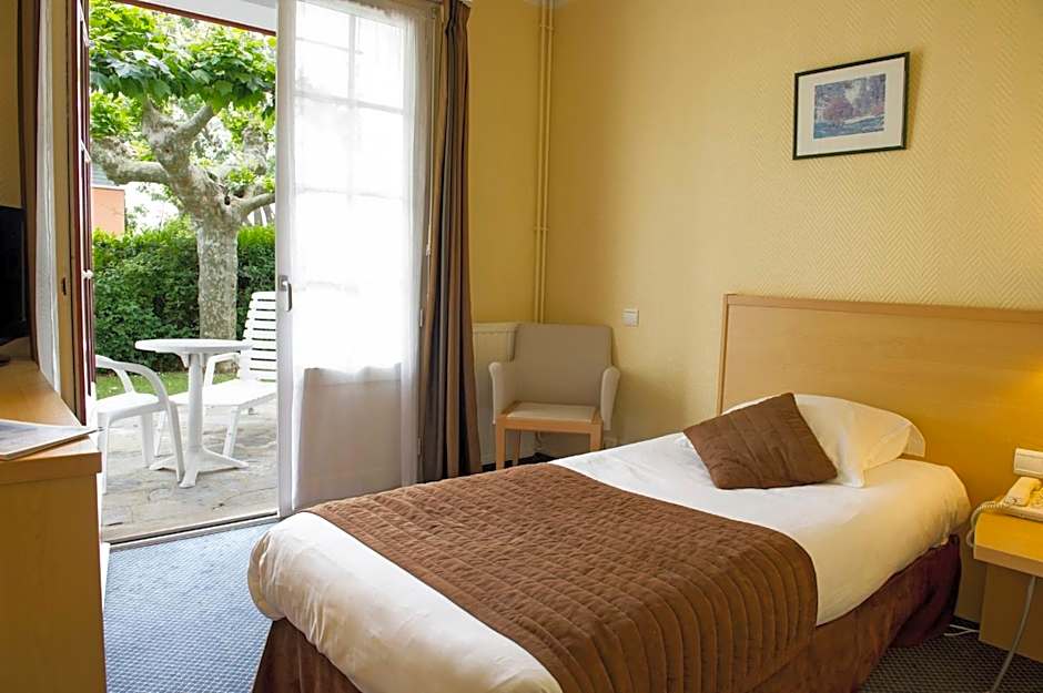 Hôtel & Résidence Vacances Bleues Orhoïtza