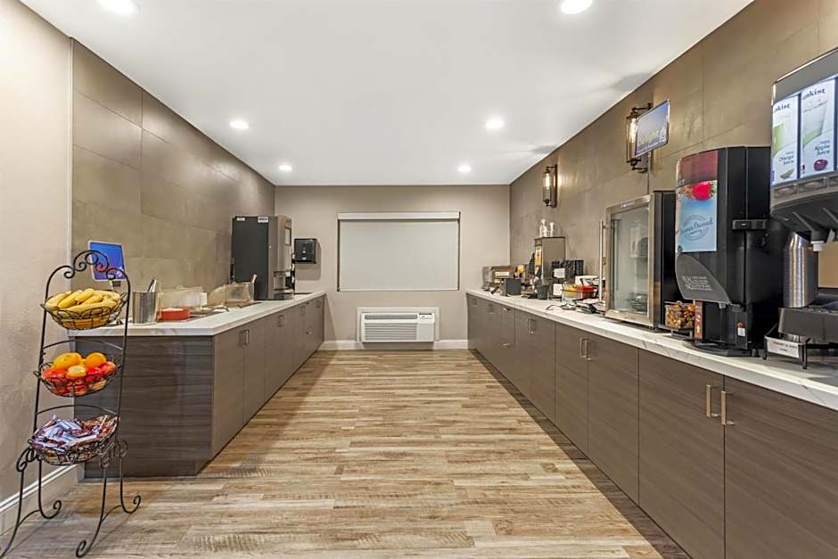 Best Western Kettleman City Inn & Suites