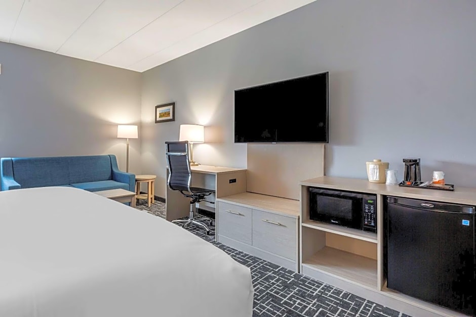 Comfort Inn Hyannis - Cape Cod