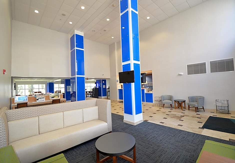 Holiday Inn Express Toledo-Oregon By IHG