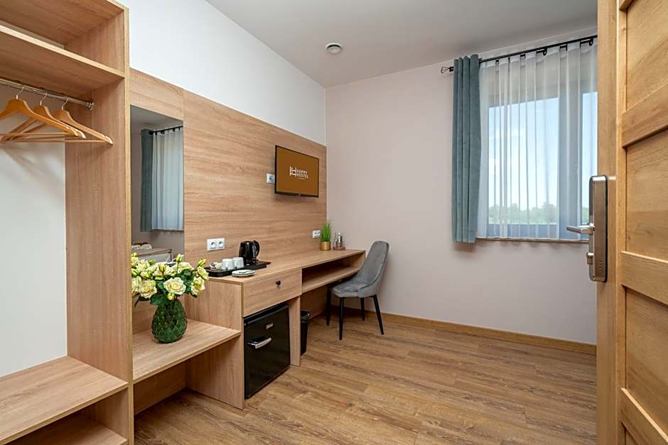 HAPPY81 noclegi - 3,5km Energylandia