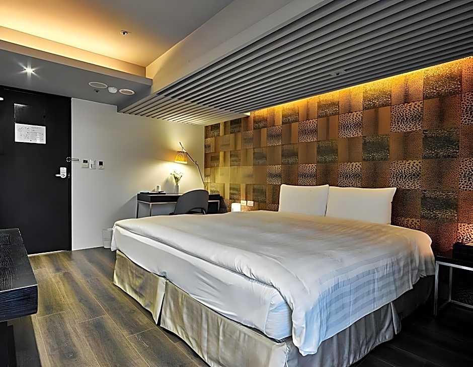 Ding Zheng International Business Hotel