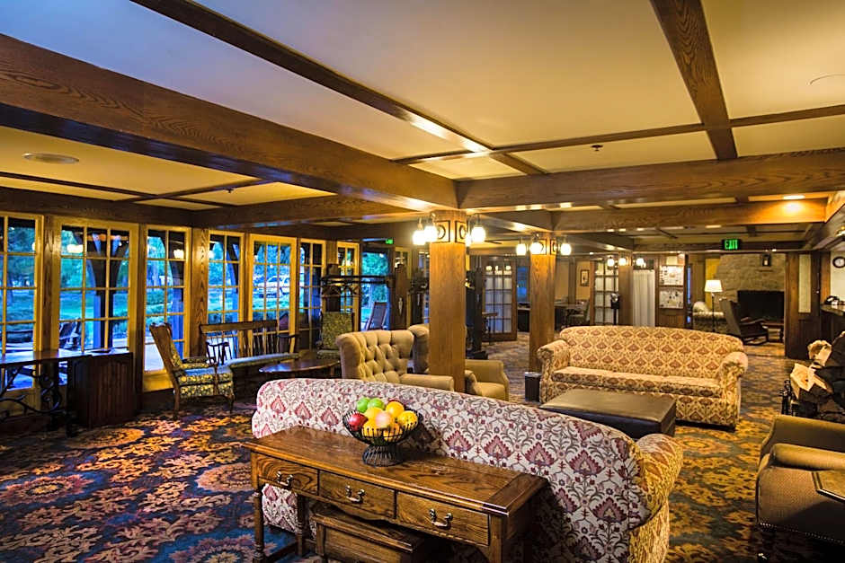 UCLA Lake Arrowhead Lodge